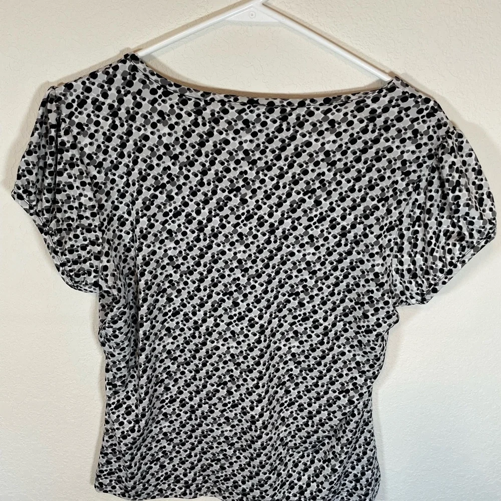 Worthington Pretty Shade Black and White Blouse